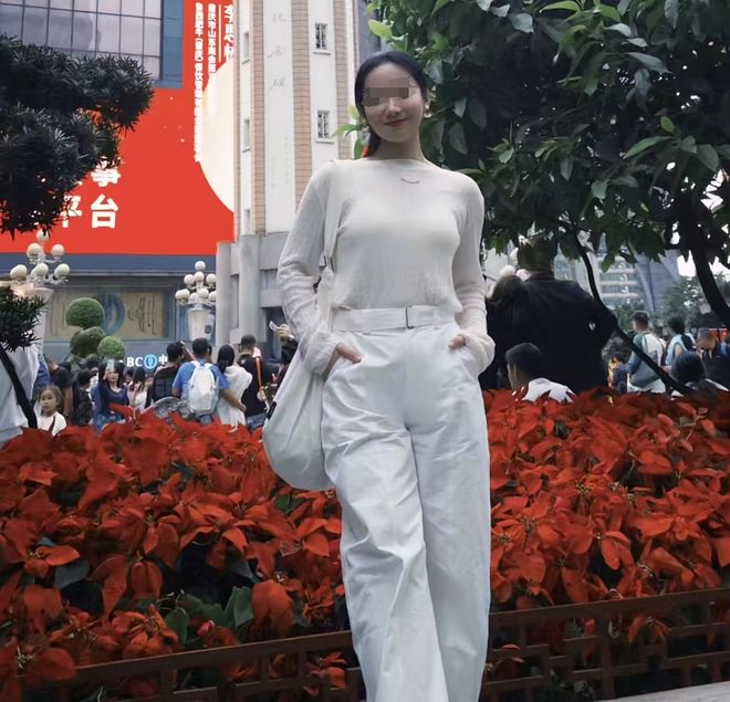 女真冤堂堂三甲医院面对常见蛇伤却毫无办法尊龙凯时新版APP首页三亚被蛇咬死的美(图7)